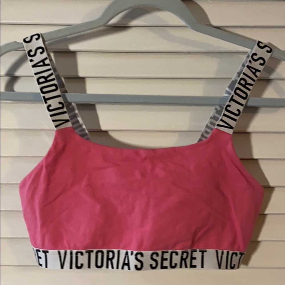 Victoria Secret Sports Bra, Size: Large